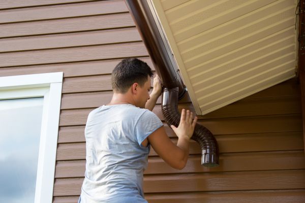 Cost of Porch Gutter Repair in Clearfield