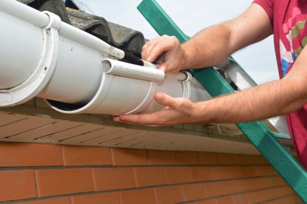 Cost of Large Gutter Repair in Clearfield