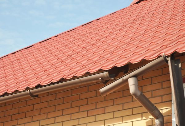 Loose Gutter Repair in Clearfield
